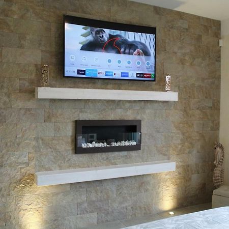 דסנזאנו דל גארדה Villa Martina Luxury Rooms מראה חיצוני תמונה