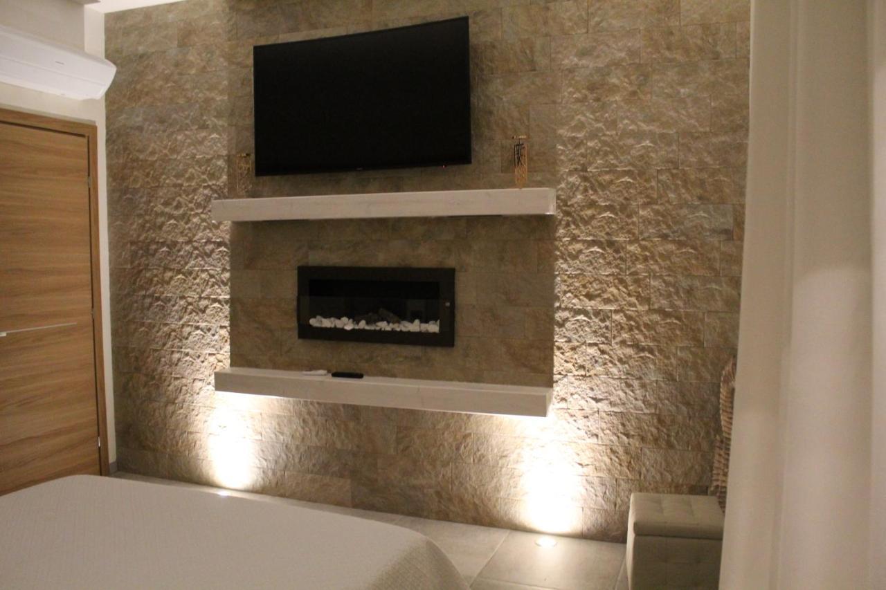 דסנזאנו דל גארדה Villa Martina Luxury Rooms מראה חיצוני תמונה